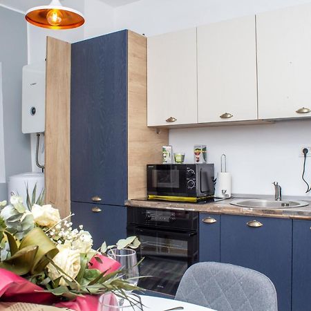 קלוז'-נאפוקה Wings Luxury Suites מראה חיצוני תמונה